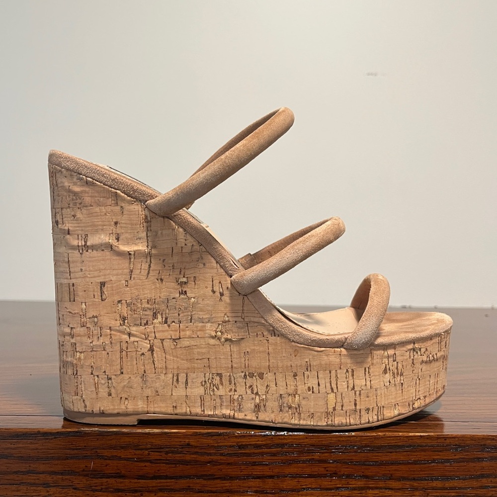 •SOLD• Steve Madden wedges
